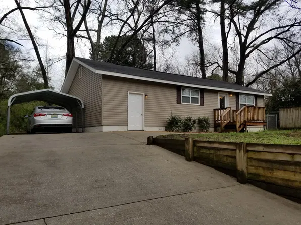 1406 46th St, Northport, AL 35473