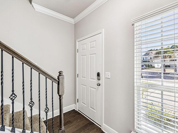 5th image of 126 Topsail Dr