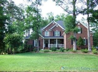 1001 Antioch Woods Ln, Matthews, NC 28104