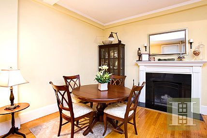 2nd image of 212 E 48th St APT 4E