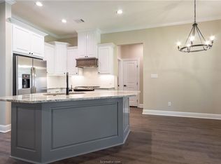 4810 Drake Dr, College Station, TX 77845