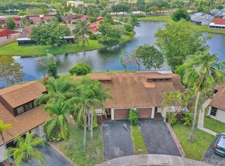 9945 SW 16th St, Pembroke Pines, FL 33025