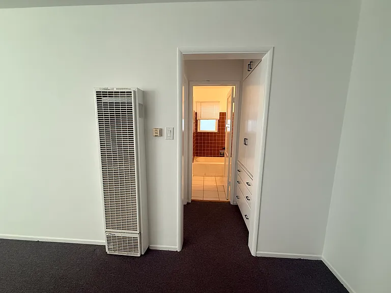 824 Wellesley Ave #1 — Photo 4