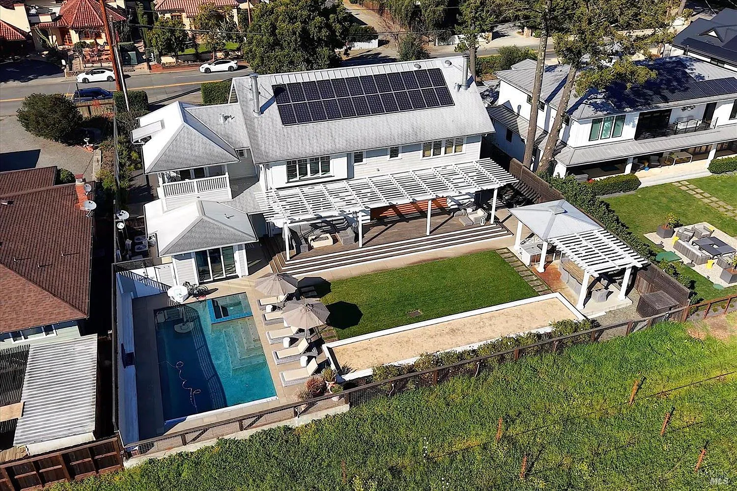 1135 Rutherford Road photo 1