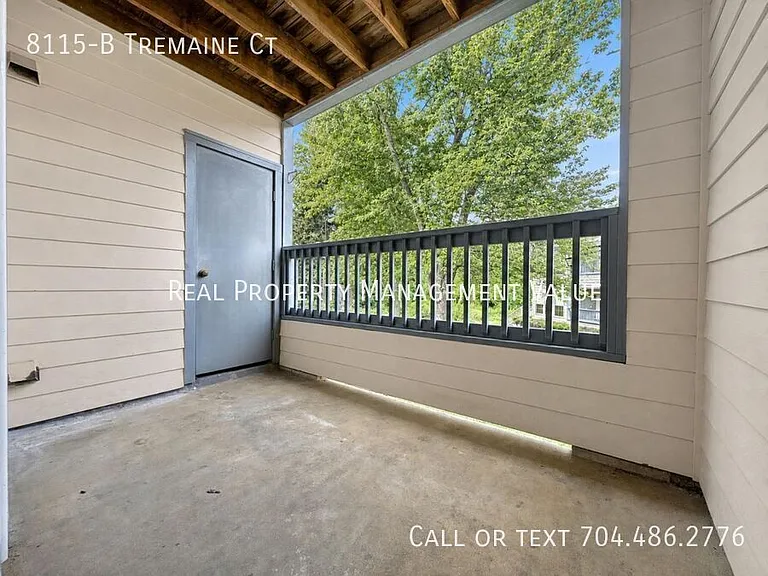8115B Tremaine Ct — Photo 9