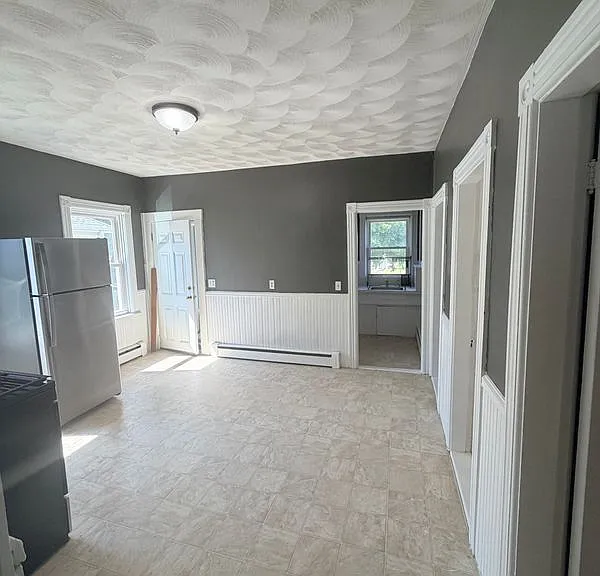 252 Vine St — Photo 4
