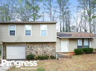 5164 Galbraith Cir, Stone Mountain, GA