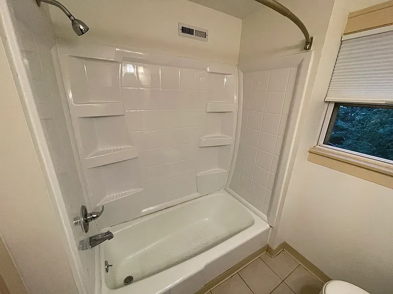 275 Forest Hill Dr — Photo 18