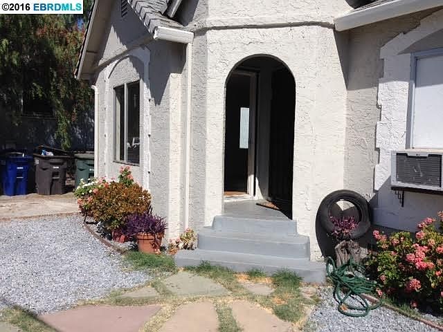 2nd image of 436 W 11th St