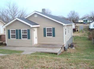 242 E Bell St, Alcoa, TN 37701