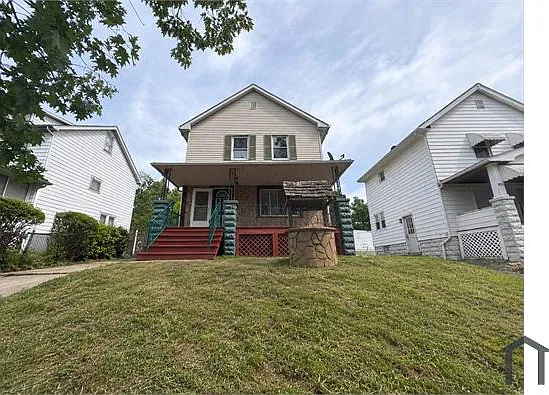 3 bed, 1012 sqft, $1,850 — Photo 2