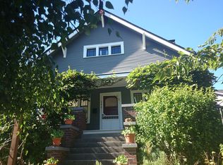 366 NW 49th St, Seattle, WA 98107