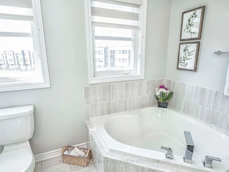 3865 Major Mackenzie Dr W #225 — Photo 8