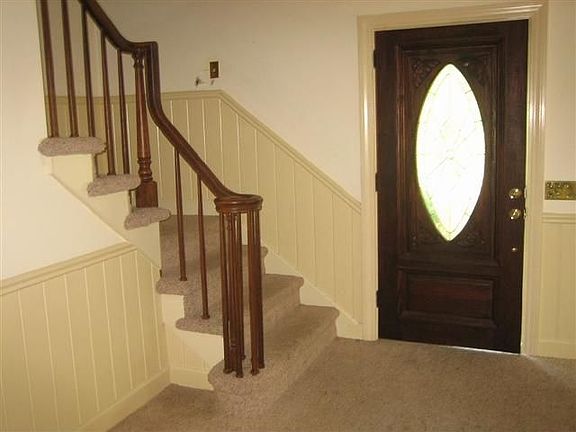 Tailored door and rails