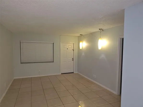 3777 NW 78th Avenue #1B, Hollywood, FL 33024