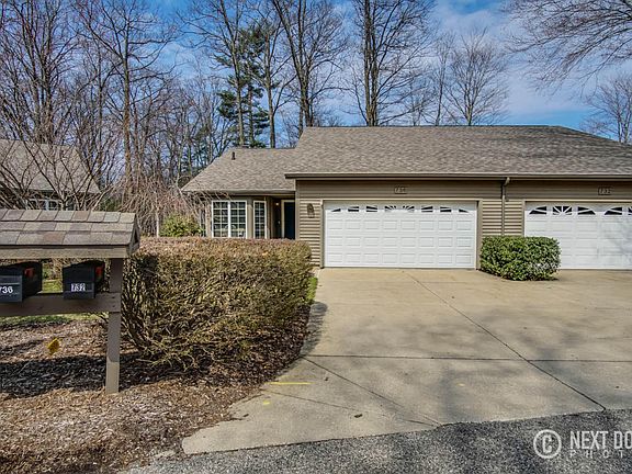2nd image of 736 Mapleway Dr