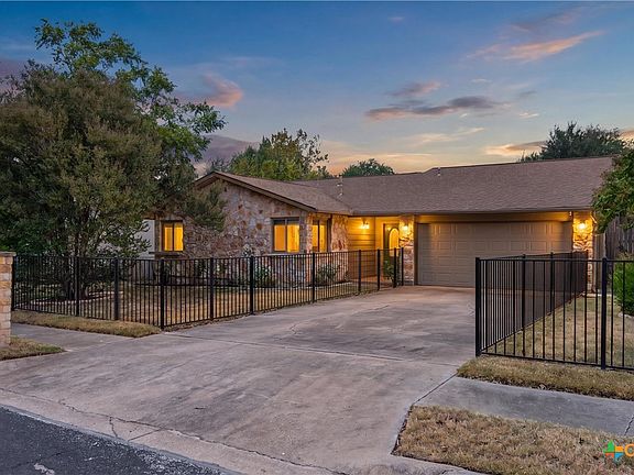 2nd image of 11210 Henge Dr