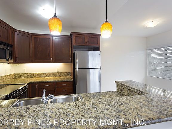 4th image of 3720 Yonge St Unit 7
