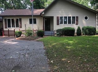 2764 SE Lakeshore Dr, Macy, IN 46951