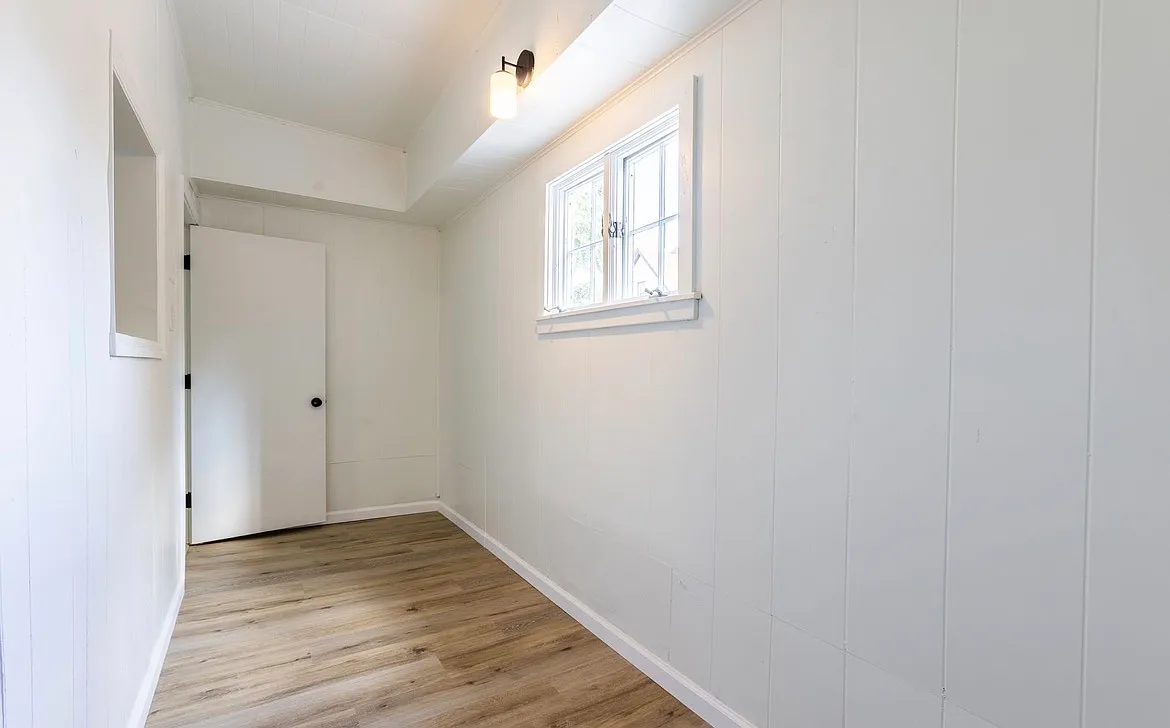 Building Photo - 239 S Atlantic Ave #1