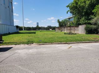 3310 Saint Emanuel St, Houston, TX 77004