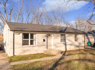 5401 Alicante Ln, Louisville, KY 40272