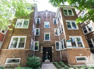 1421 W Rosemont Ave, Chicago, IL 60660