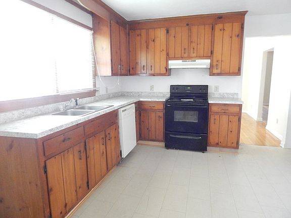 5th image of 39 W Sherwood Ave