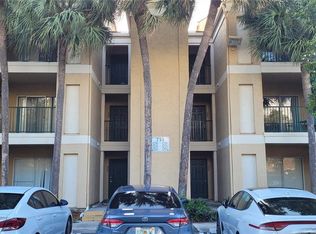 733 Riverside Dr APT 1220, Pompano Beach, FL 33071