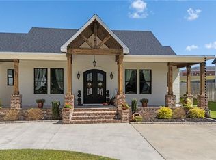3732 Elysian Fields Dr, Saraland, AL 36571