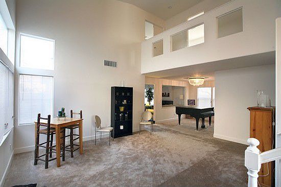 Living Room / Dining Room