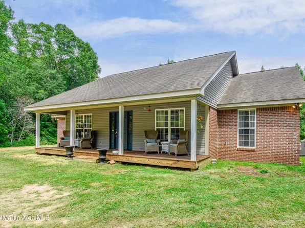 649 Mooney Hollow Rd, Tallassee, AL 36078