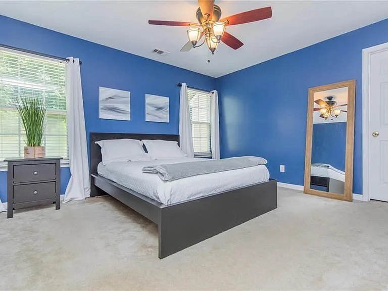 519 Windstone Trl — Photo 10