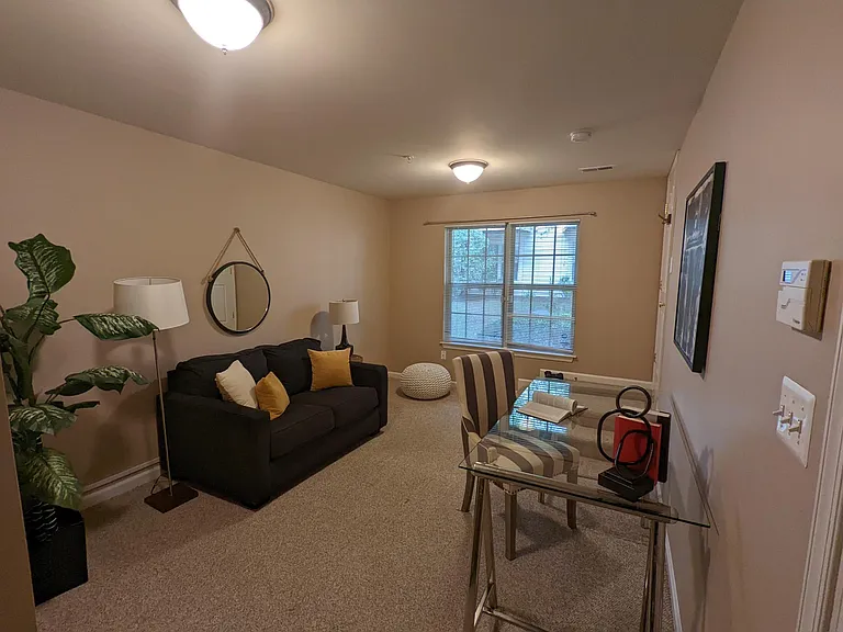 46358 Hobbs Sq — Photo 8