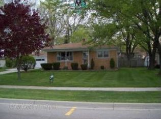 1080 Delaware Ave, Marysville, MI 48040