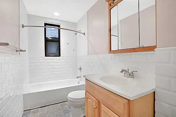 Sold by Compass | media 5