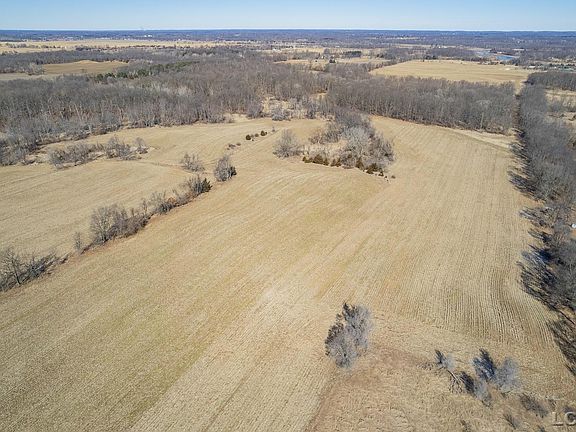 4th image of 9550 Case Rd