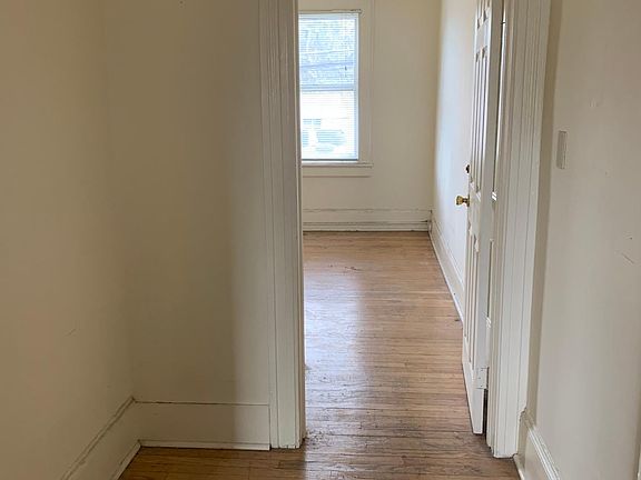 Bedroom entryway.