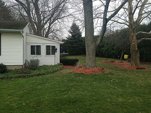 side yard off sumroom