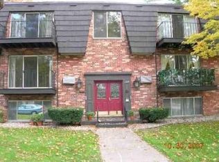 129 Fair St APT 7, Traverse City, MI 49686