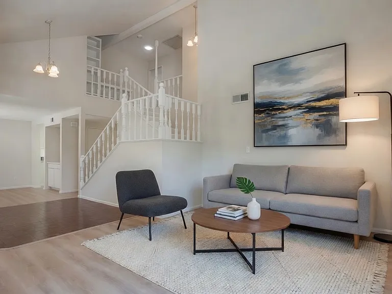 2074 Caraway St — Photo 3
