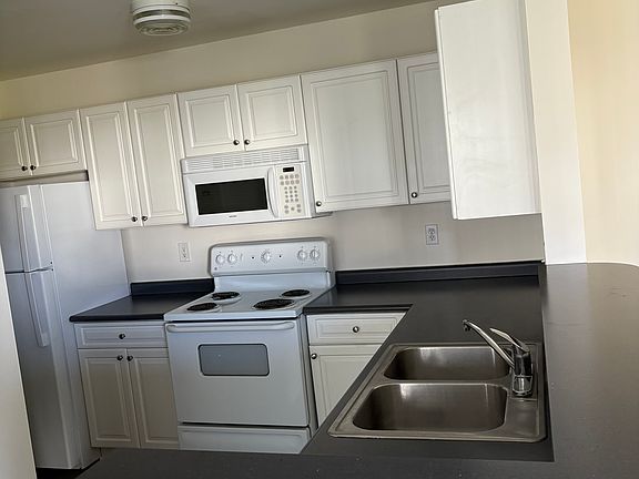 2nd image of 27615 Preston Pointe Dr #126