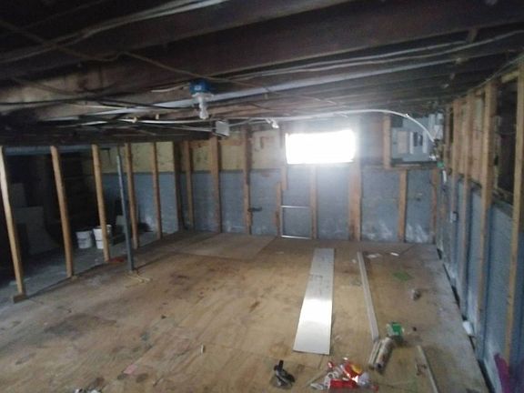 5th image of 59 Phyllis Ave