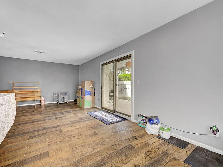6644 Pepperidge Way — Photo 18