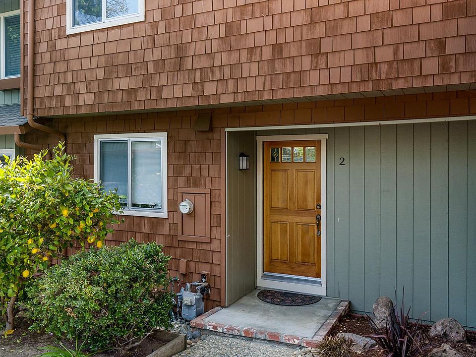 1st image of 113 Madeline Dr APT 2