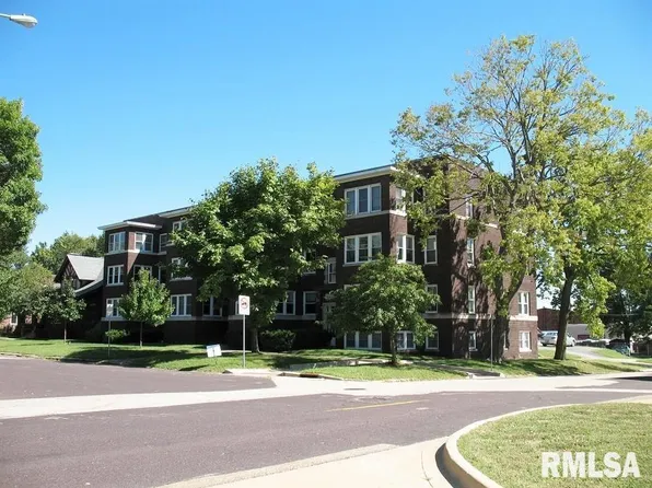 500 NE Madison Ave, Peoria, IL 61603