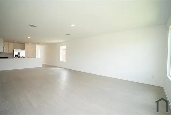 1204 Canyon Wren Dr — Photo 15
