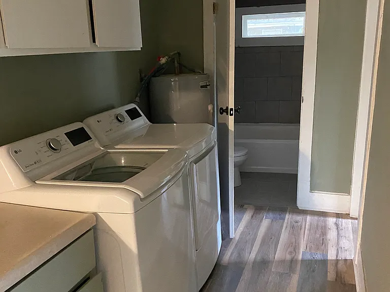 5355 Thistledown Dr — Photo 8
