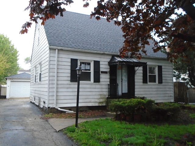 1st image of 2708 Hawthorne St