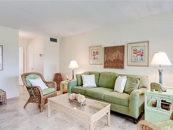 2nd image of 12 Vista Gardens Trl APT 203